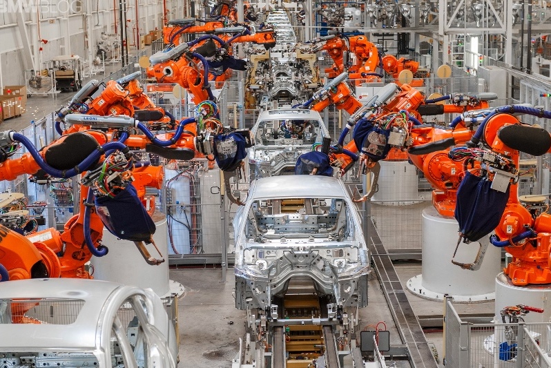 An automated industrial production line, representing the environment where RFID can be applied